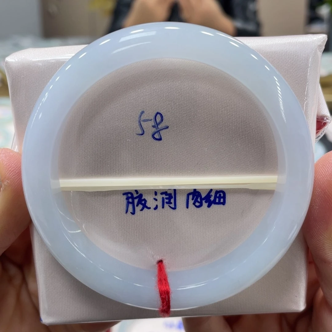 未镶嵌手镯翡翠翡翠