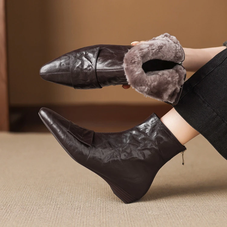 头层羊皮2cm～法式洋气尖头小短靴女2025秋冬季加绒弹力瘦瘦靴