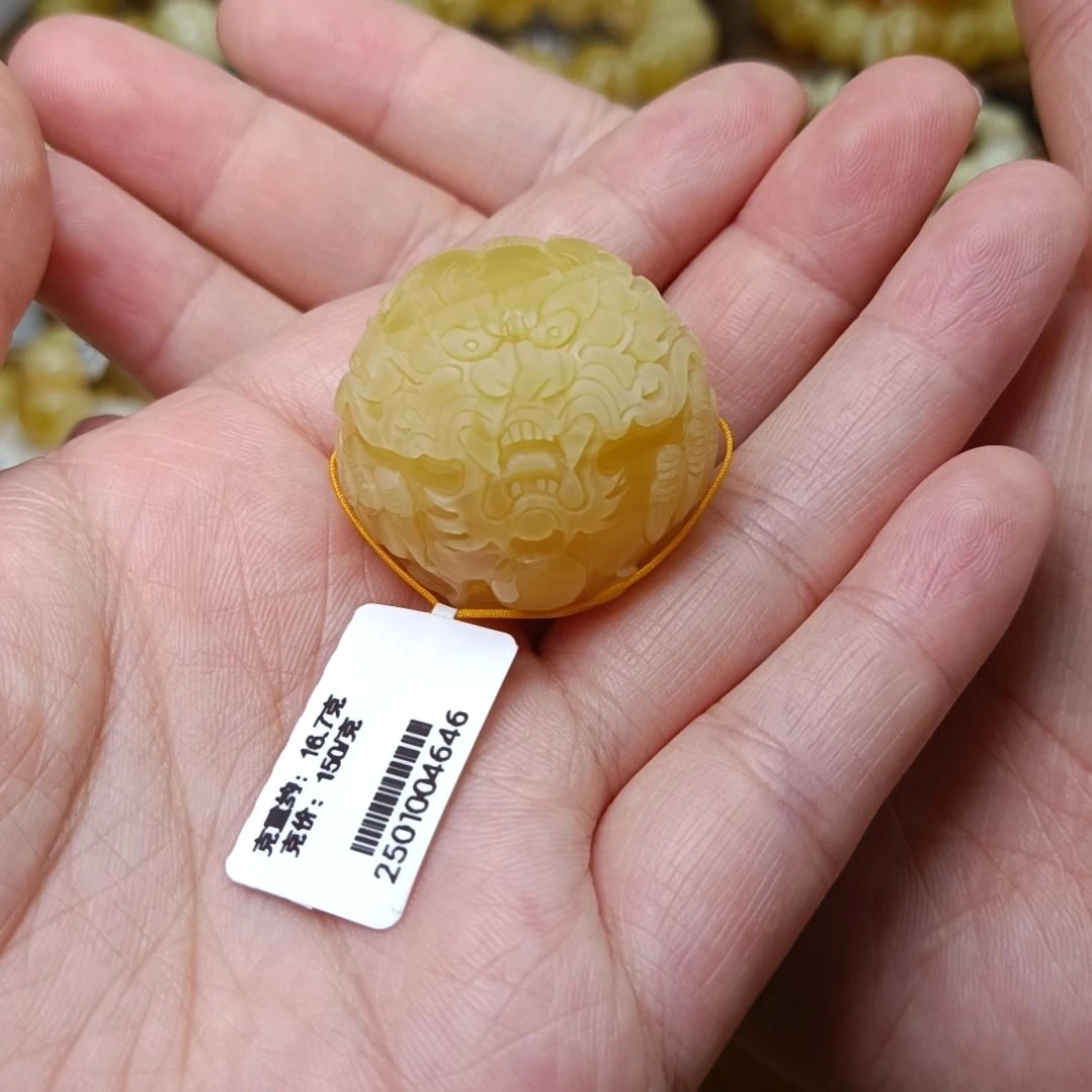 蜜蜡裸石未镶嵌31圆珠精工雕刻龙珠