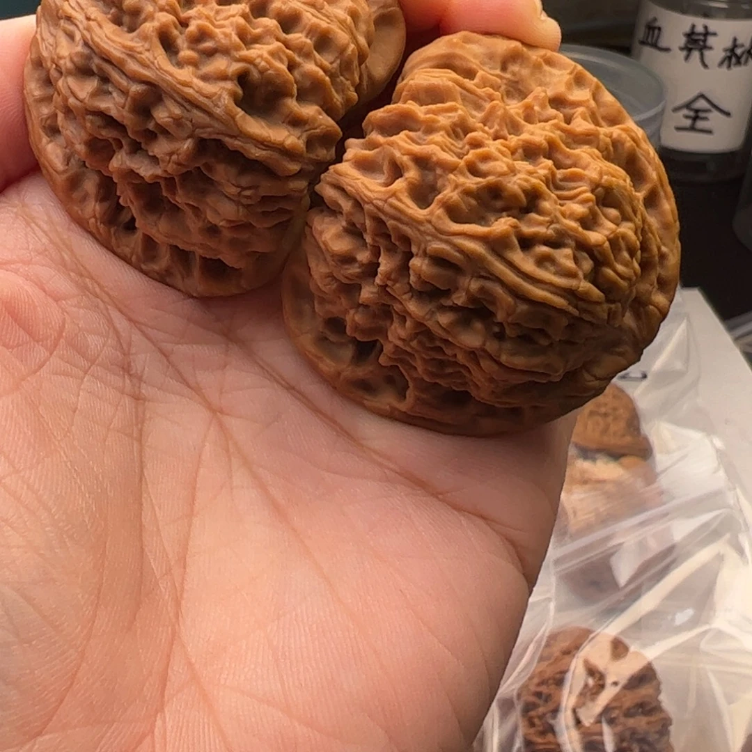 文玩核桃吊坠南疆44
