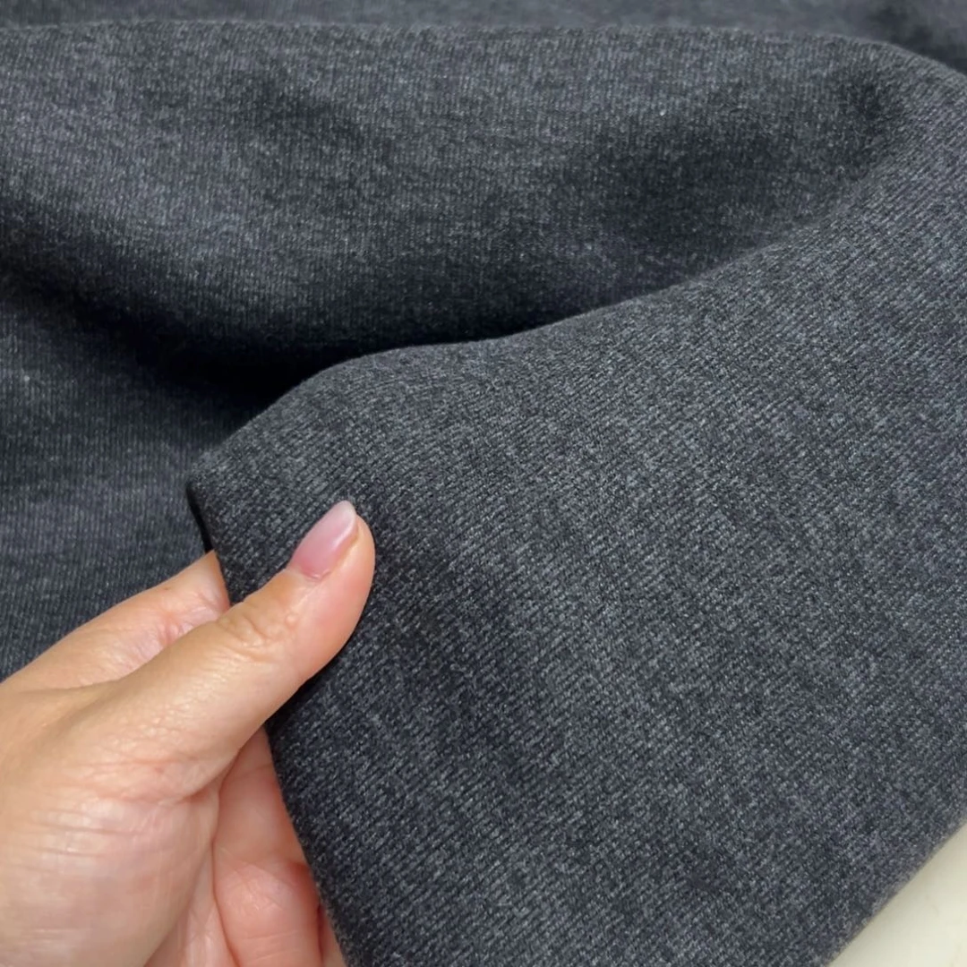 4.3米羊绒丘比特黑灰色