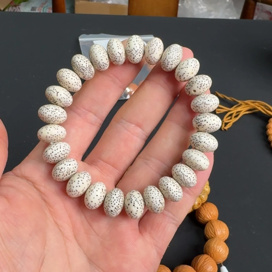 猴头核桃吊坠我*哈星月