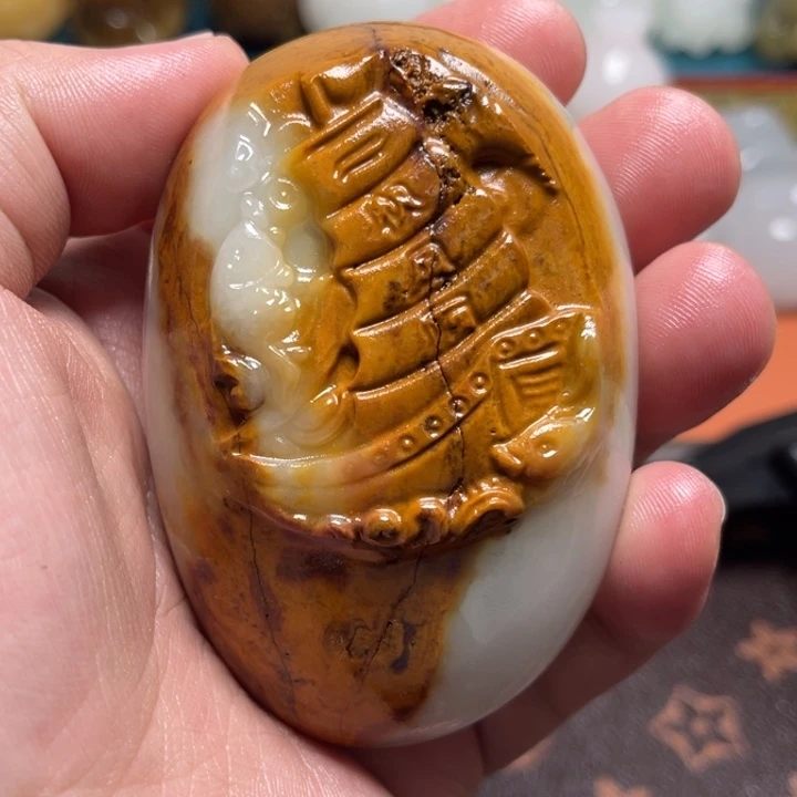 石材天然方解石手把件不退换