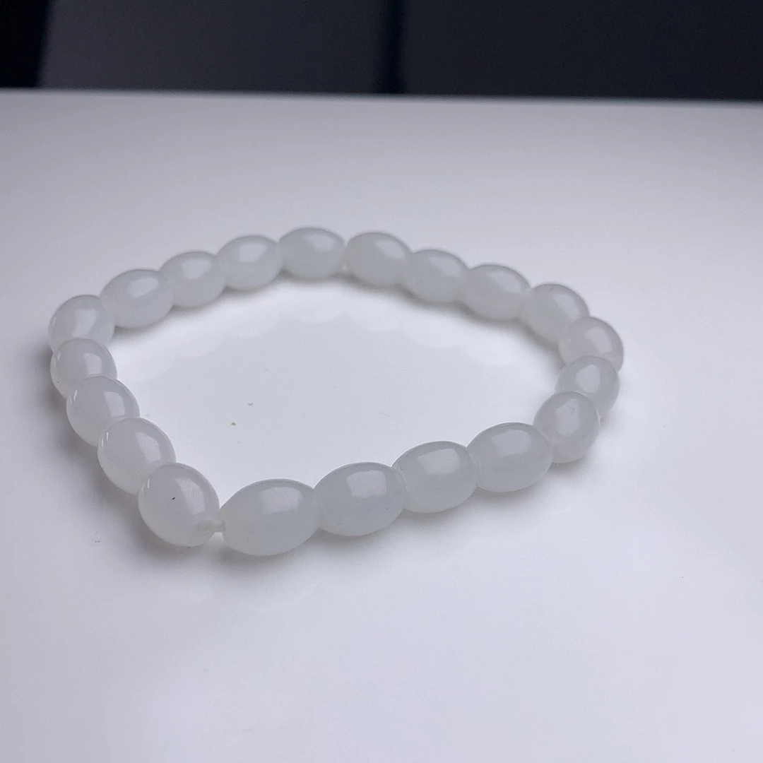 未镶嵌手串翡翠7.5mm！
