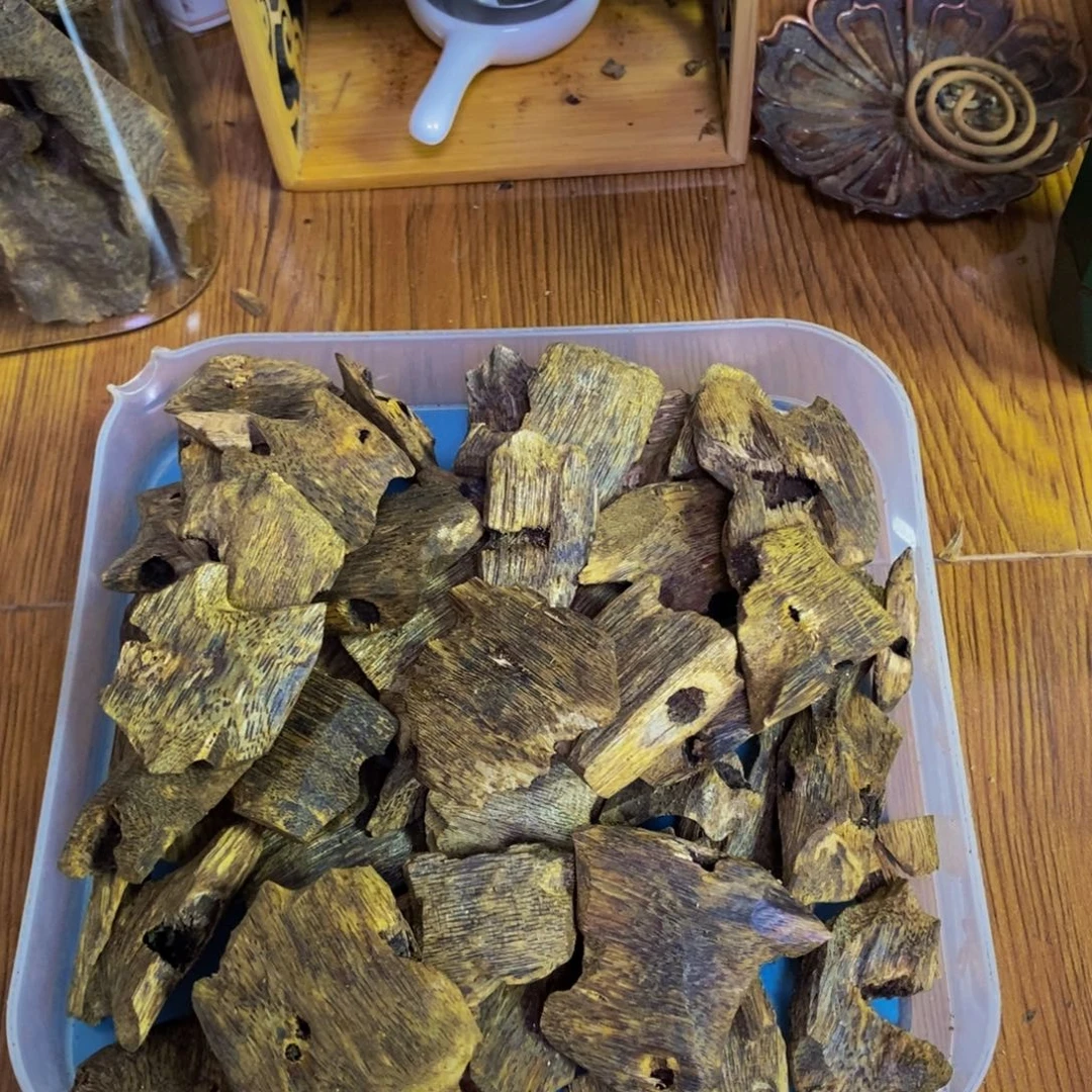 傲***雪沉香沉香碎屑白棋块料121克