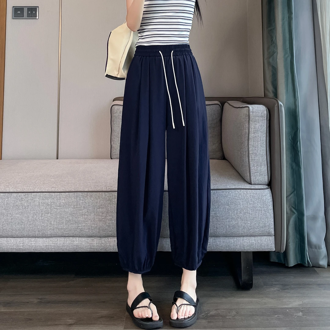 藏蓝色冰丝九分灯笼裤女2025年夏季薄款松紧腰抽绳宽松阔腿气球裤