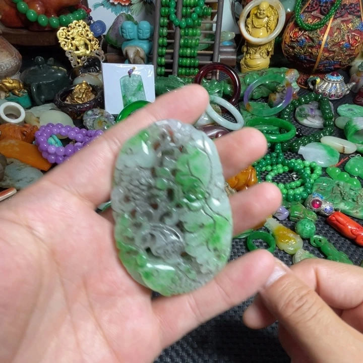 滴血莲花菩提吊坠