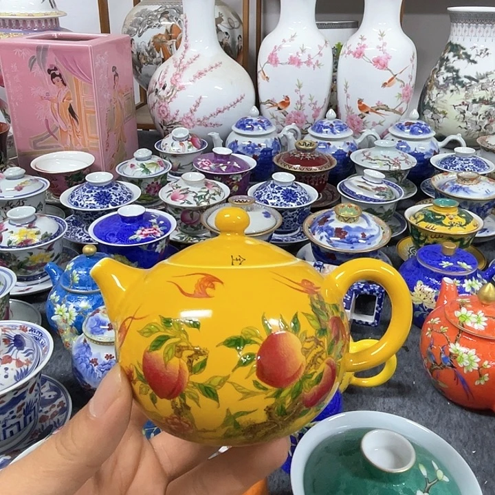 低***调景德镇陶瓷研究所