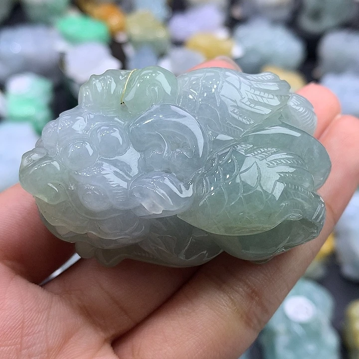 翡翠未镶嵌颈饰天然缅甸翡翠