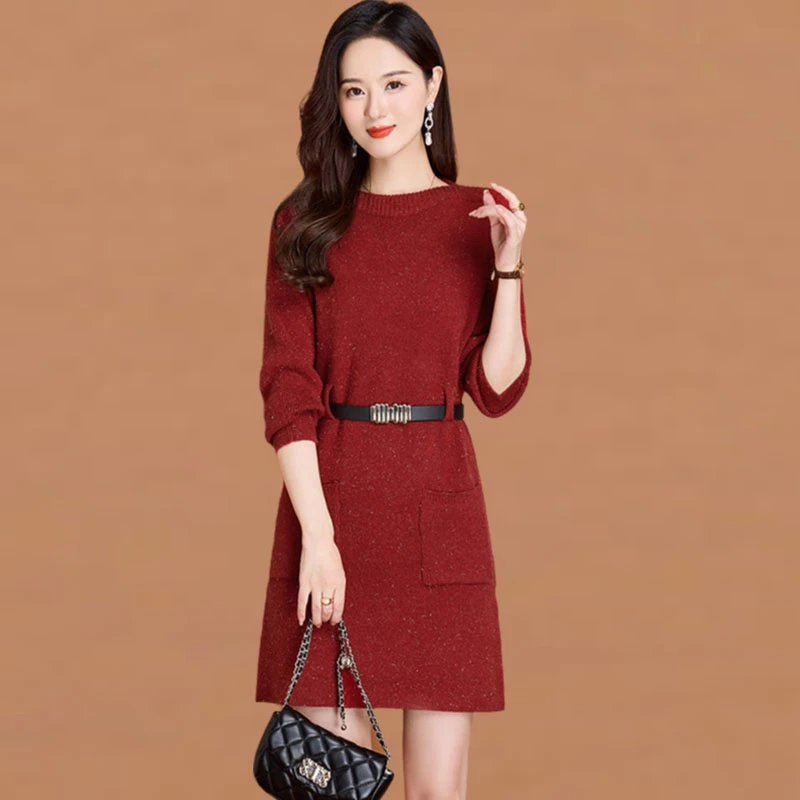 小个子显瘦连衣裙2024新款女秋冬中长款毛衣裙长袖针织内搭打底裙