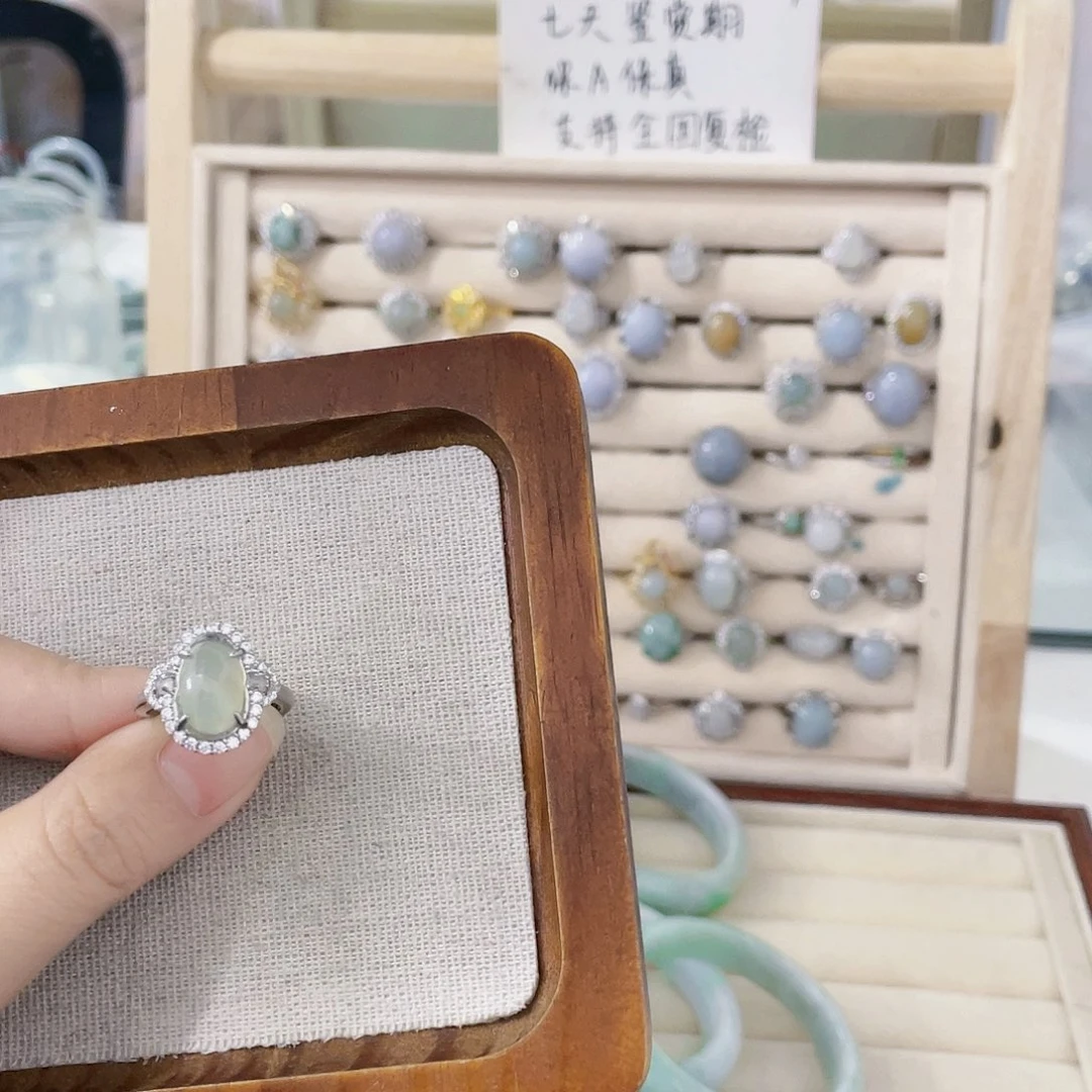 颈饰未镶嵌翡翠天然翡翠Ａ货