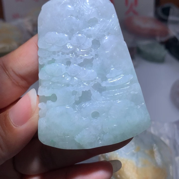 翡翠未镶嵌颈饰保真天然A货翡翠