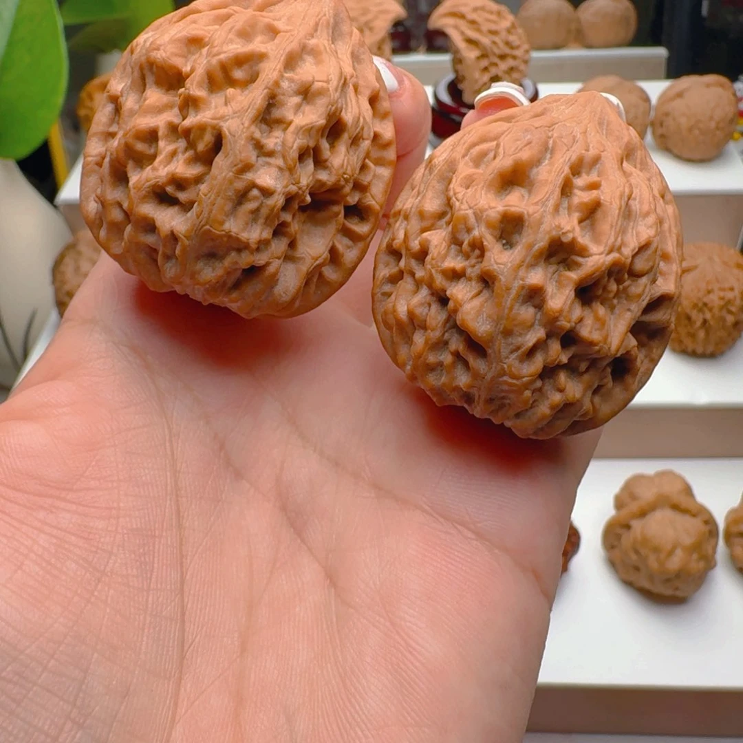 把件核桃38尺寸鸡心