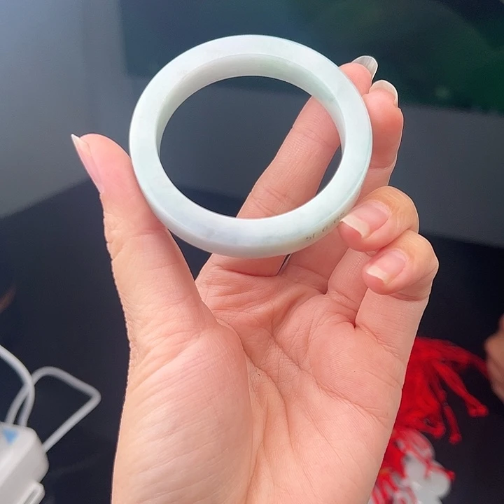 定制翡翠未镶嵌手镯50小圈口
