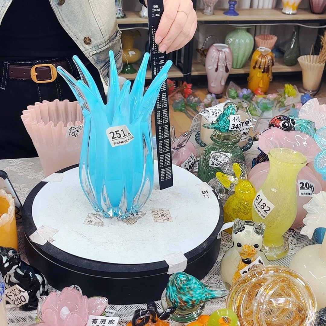 2511 家悦己琉璃工艺品