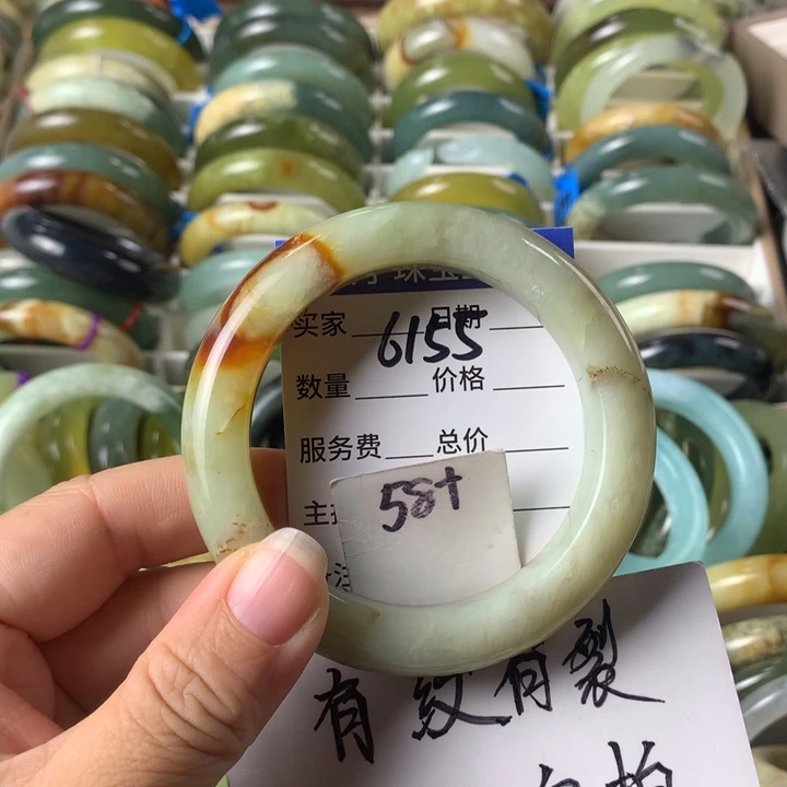 蛇纹石玉未镶嵌手镯6155