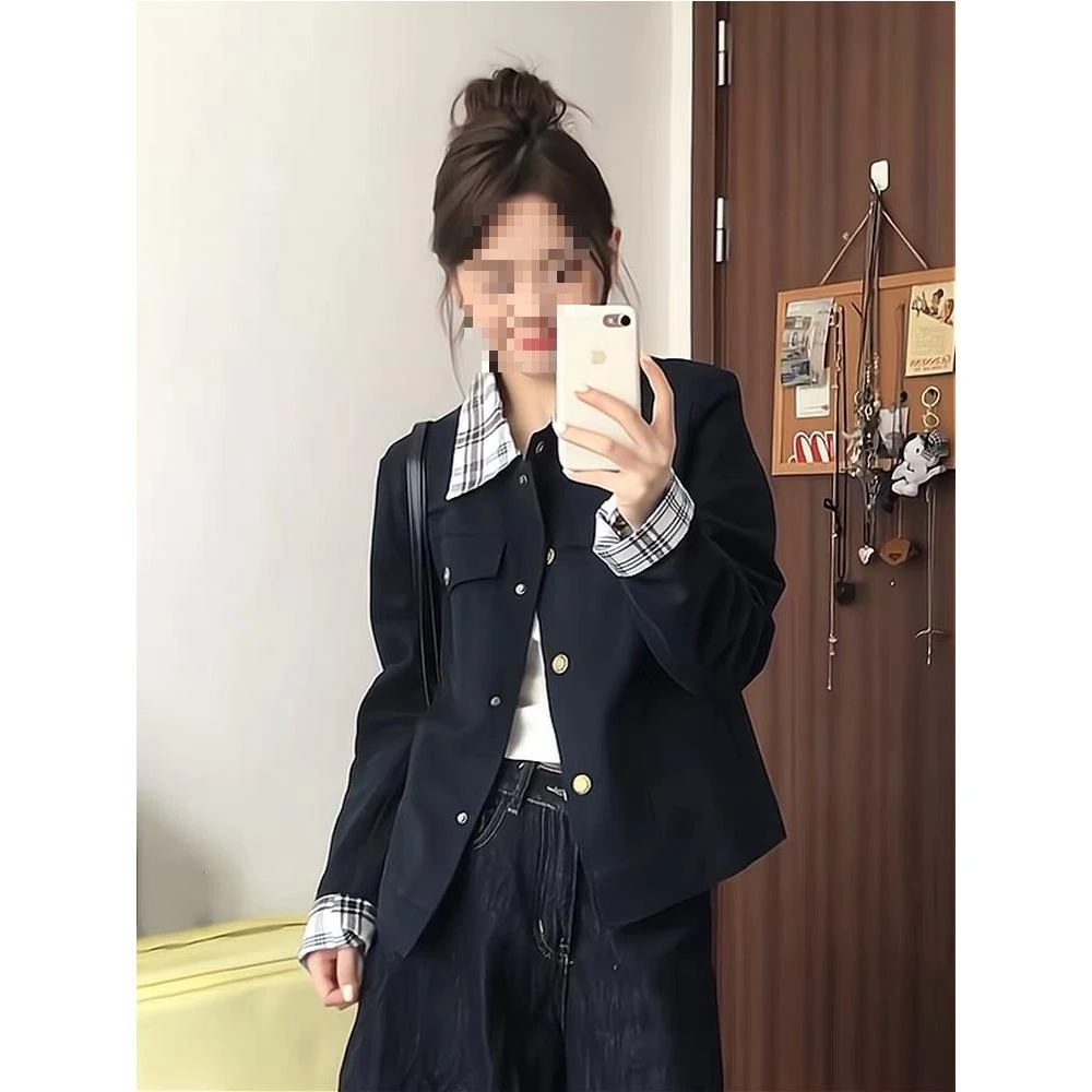 漂亮的初秋外套女新款春秋小个子休闲翻领格纹拼接夹克潮