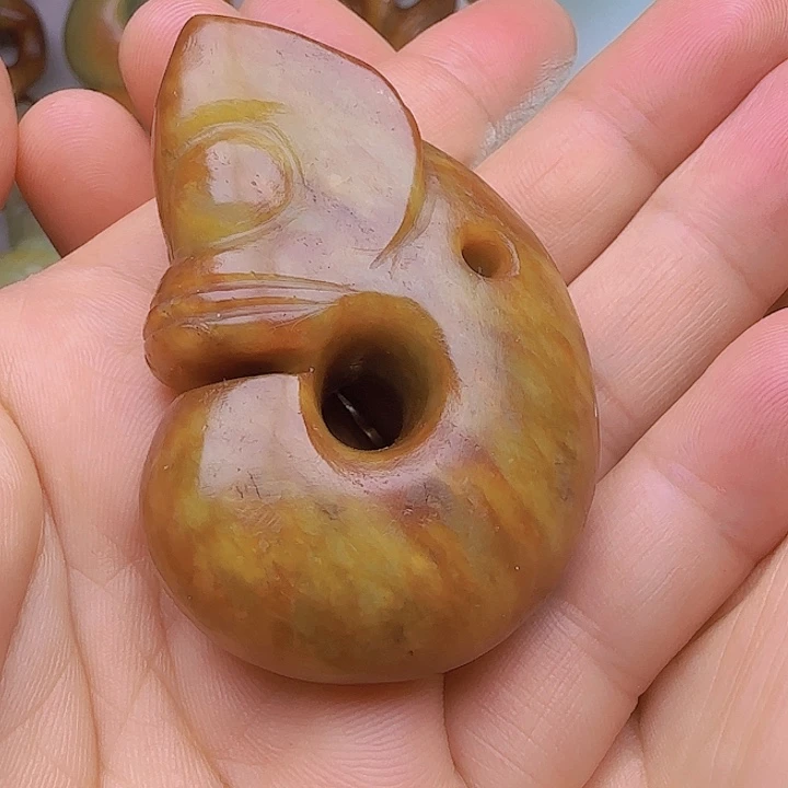 和田玉未镶嵌吊坠(不含链)