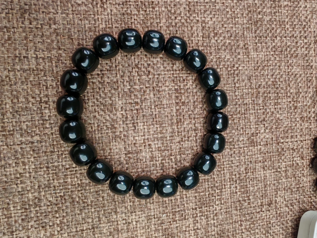 新疆咔啦卡什河黑青手串