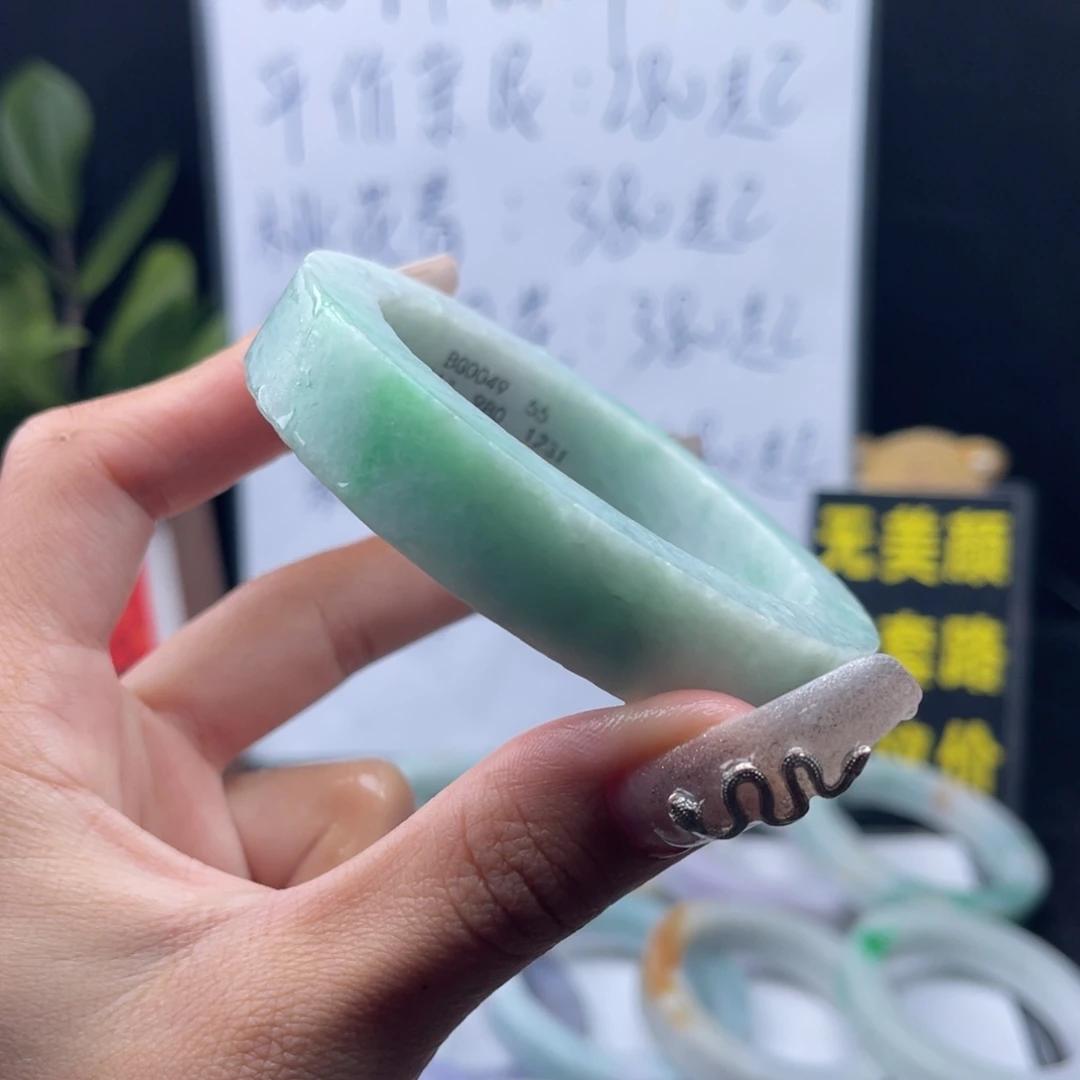 定制翡翠未镶嵌天然缅甸翡翠A货