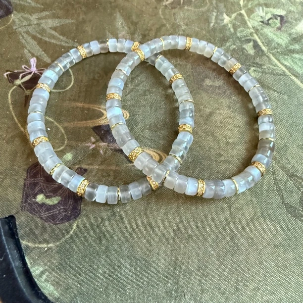 铜合金手链 灰月光药片手串