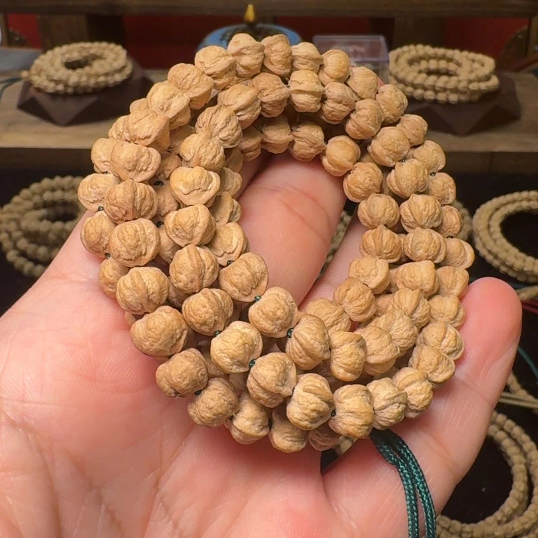 柏香籽/百香籽吊坠胡**?