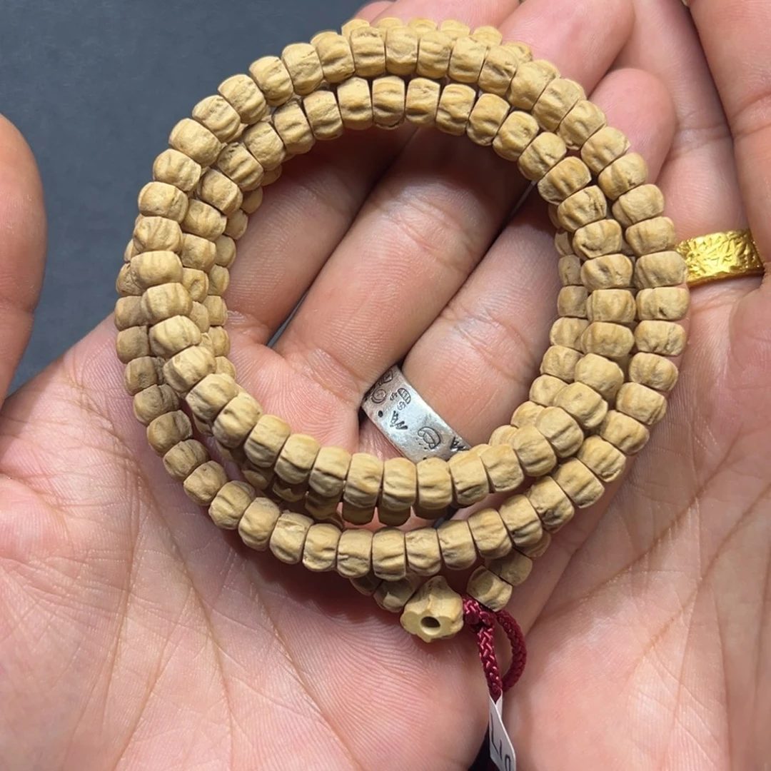 柏香籽/百香籽手串D17