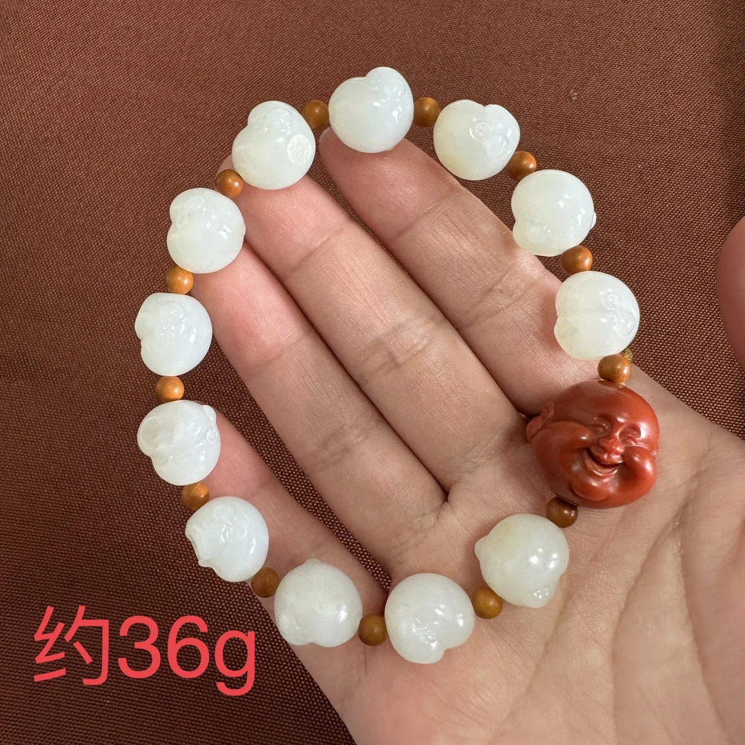 L新疆和田玉佛头手串（卡6mm）重量约36g