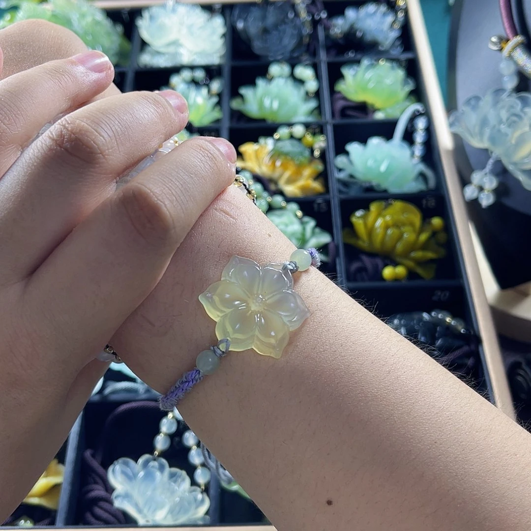 蛇纹石玉合金颈饰