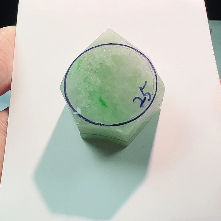 定制翡翠未镶嵌翡翠材料