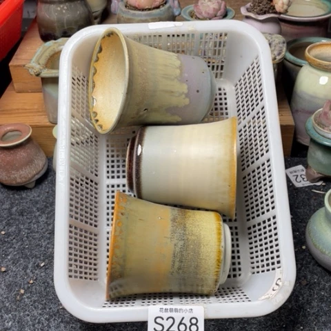 紫砂花盆微瑕268口径8厘米左右