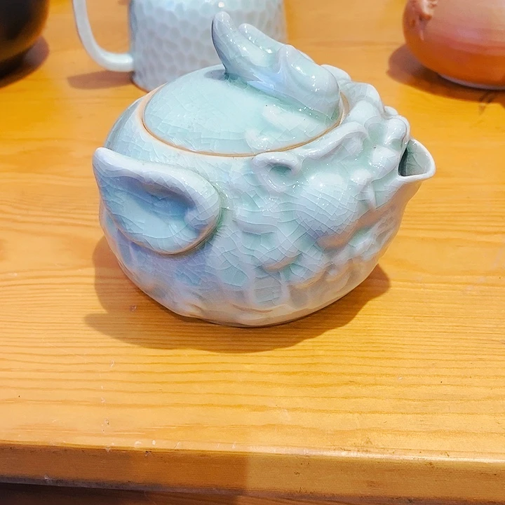 万千严选瓷器杂项如图所示龙**神