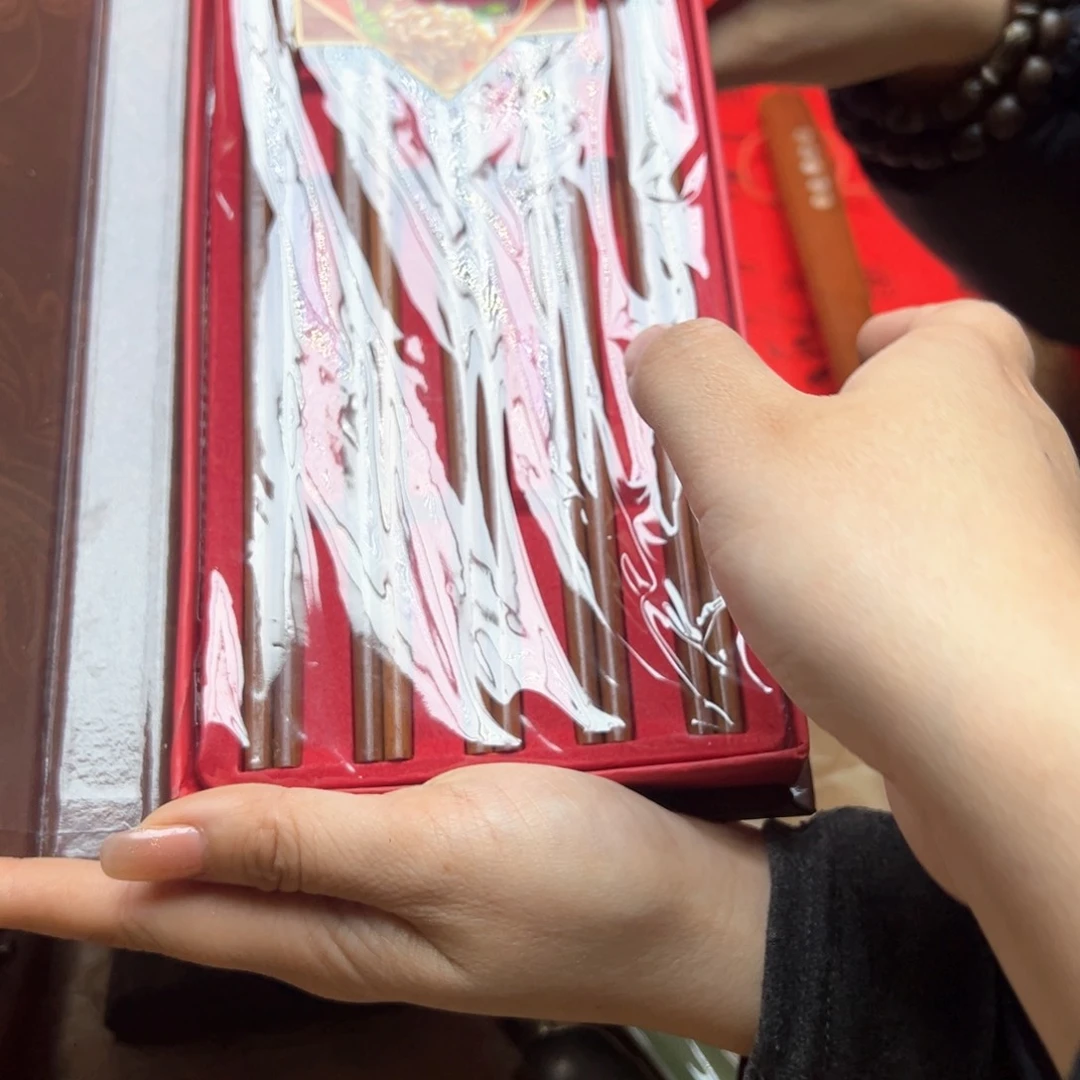 大叶紫檀（黑酸枝木类）