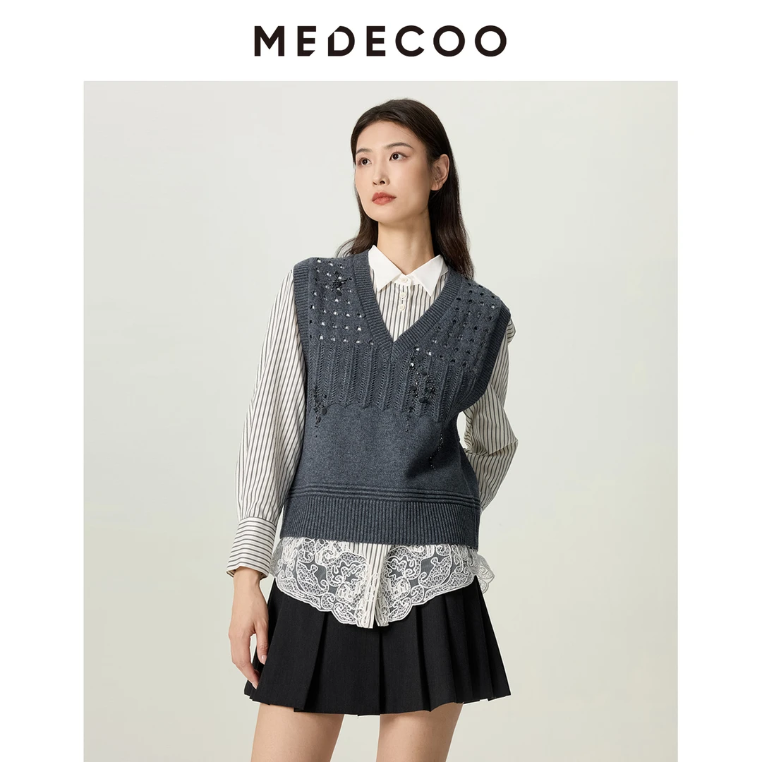 【星线好物】MEDECOO/墨蒂珂2025秋钉珠无袖羊毛针织衫马甲MJQ40314
