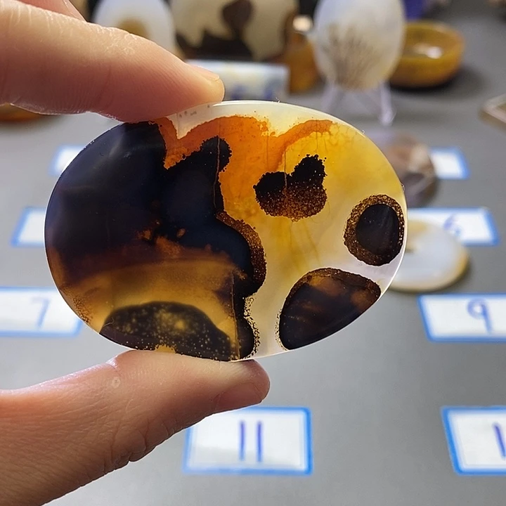 玛瑙/玉髓未镶嵌珠宝半成品59