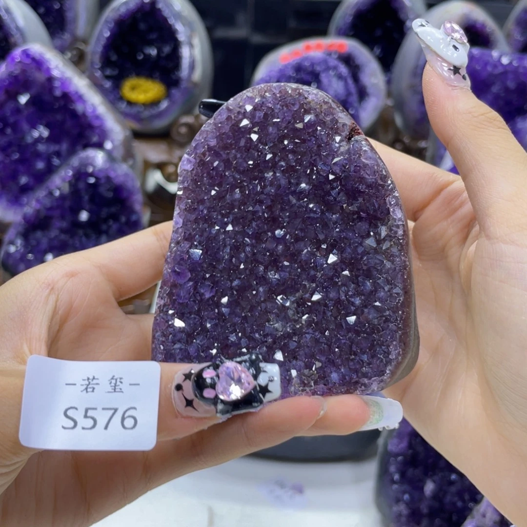 乌拉圭紫水晶摆件S576