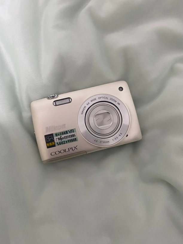 9新 Nikon/尼康 s4300香槟色1600w像素ccd数码相机