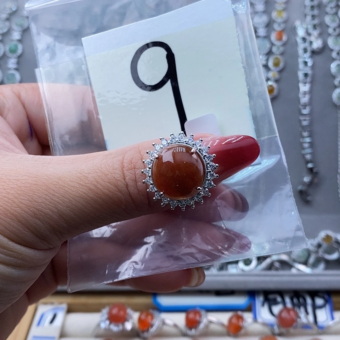 翡翠未镶嵌戒指缅甸