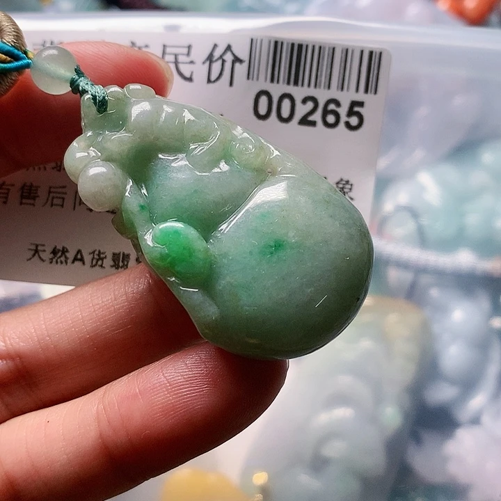 颈饰未镶嵌翡翠 000265