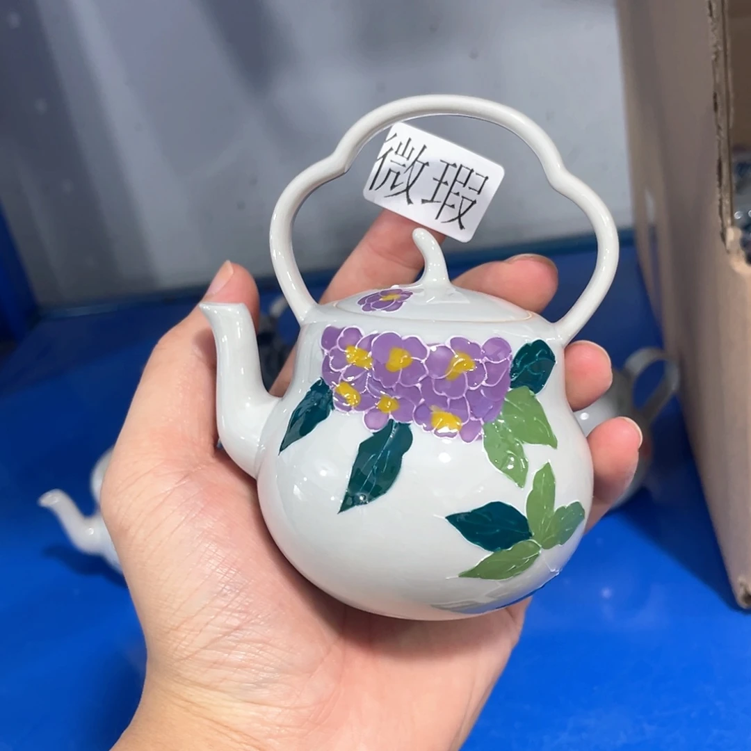 釉下手绘茶具微瑕