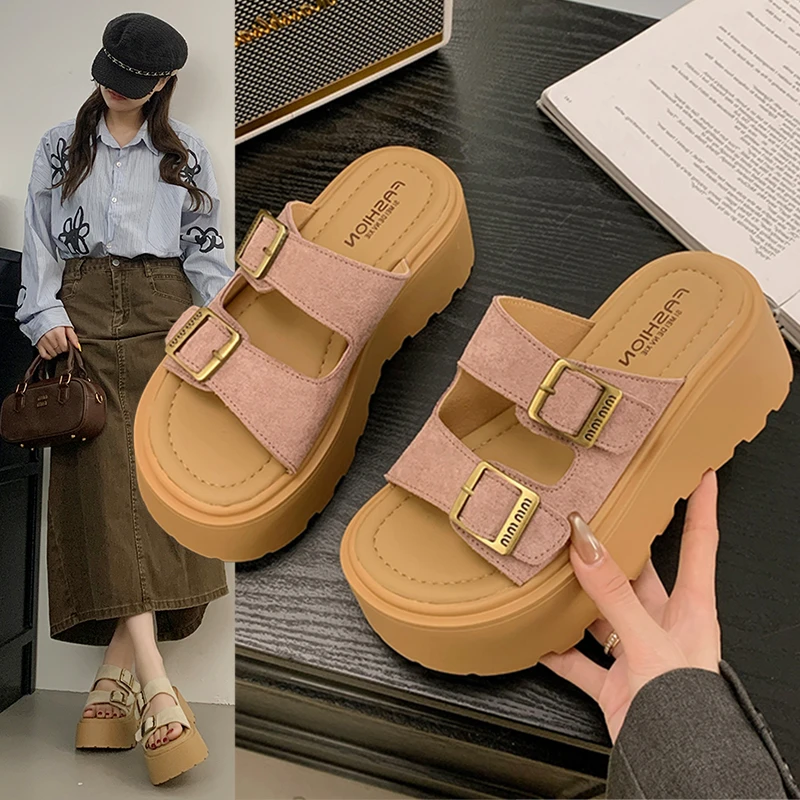 厚底一字拖鞋女夏外穿2025新款配裙子法式休闲踩屎感海边沙滩凉拖