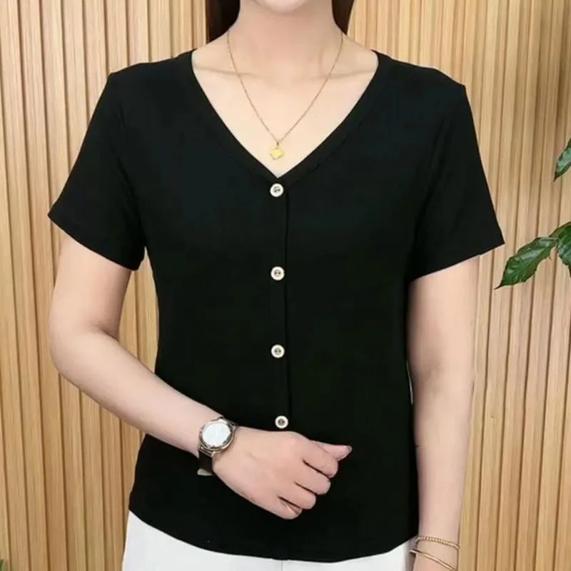 2025夏季新款妈妈装百搭纯色V领显瘦百搭透气简约T恤0170气质