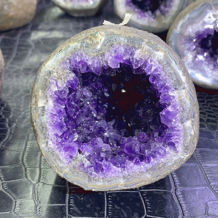 未镶嵌珠宝半成品紫晶