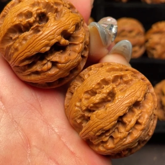 文玩核桃吊坠秦岭山脉核桃