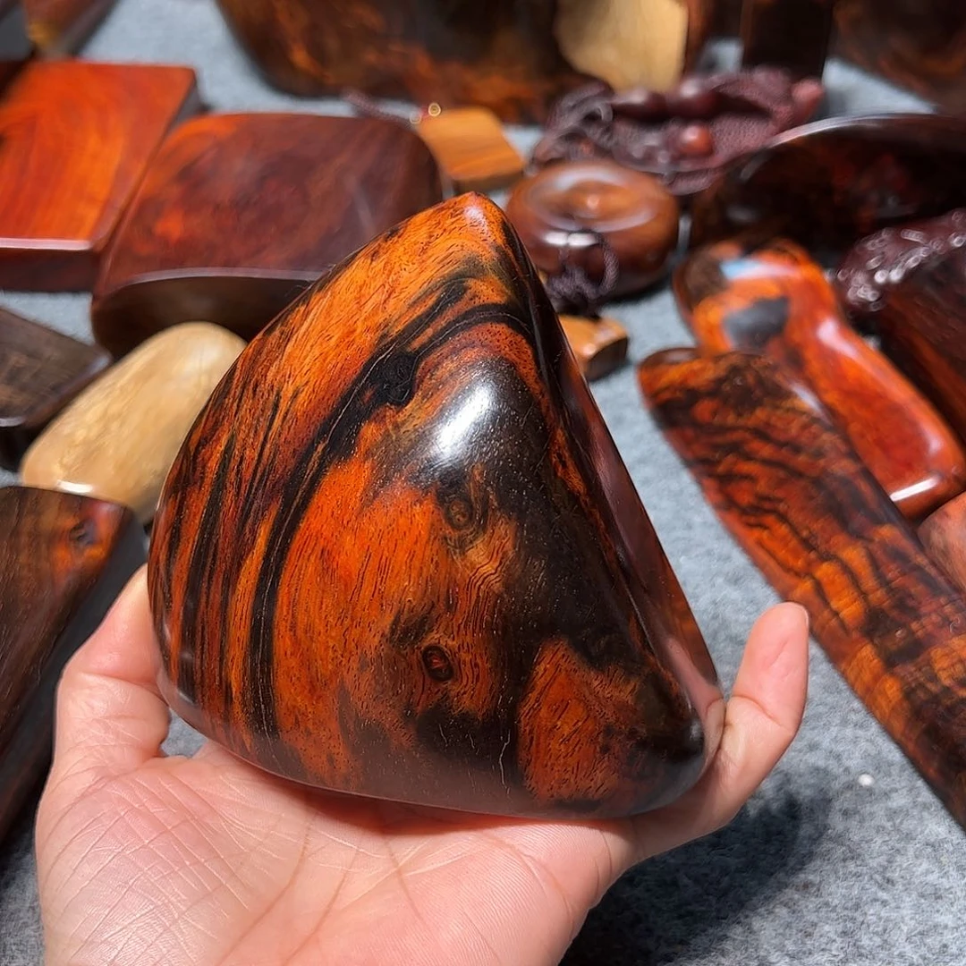 交趾黄檀（大红酸枝）彬**礼