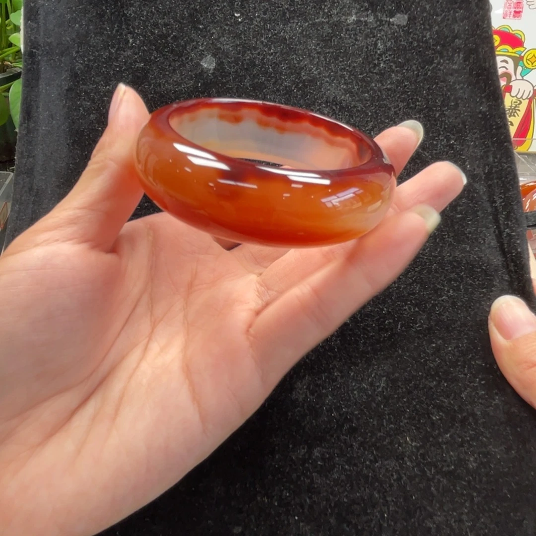 玛瑙/玉髓未镶嵌手镯