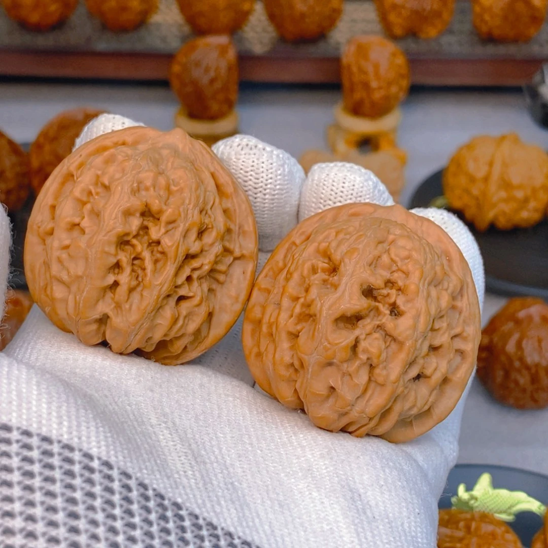 文玩核桃吊坠A****^凤凰台