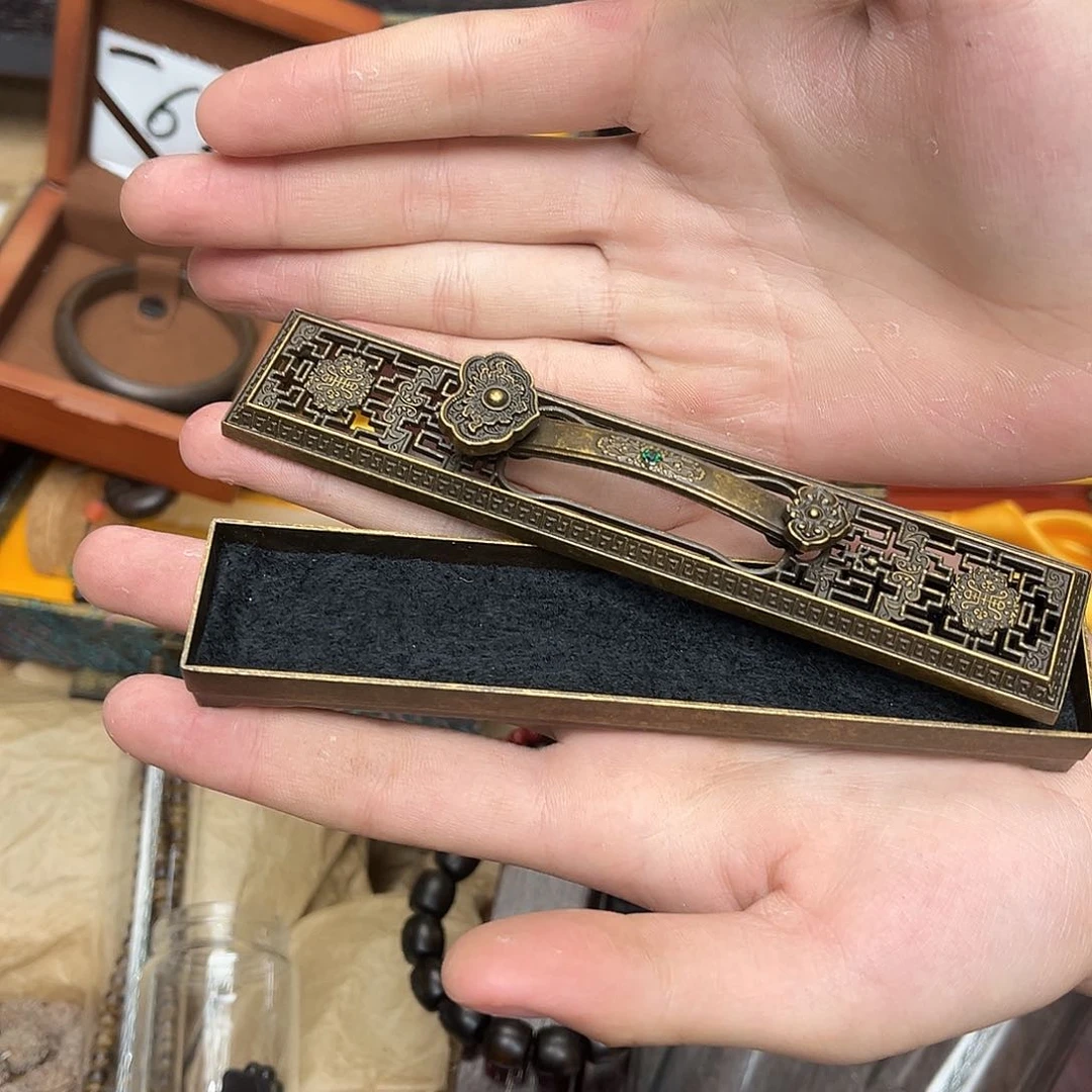 大叶紫檀（黑酸枝木类）