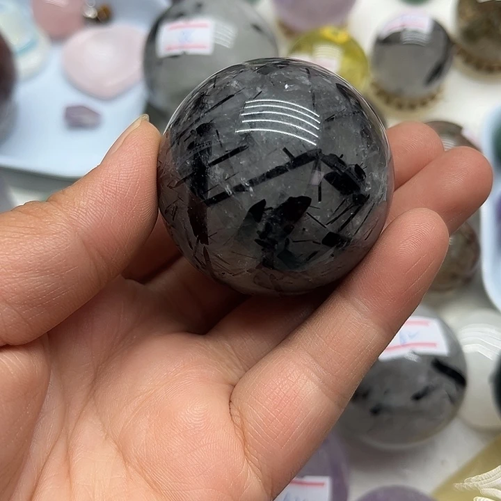 水晶珠宝半成品未镶嵌宝***林144克黑发晶球