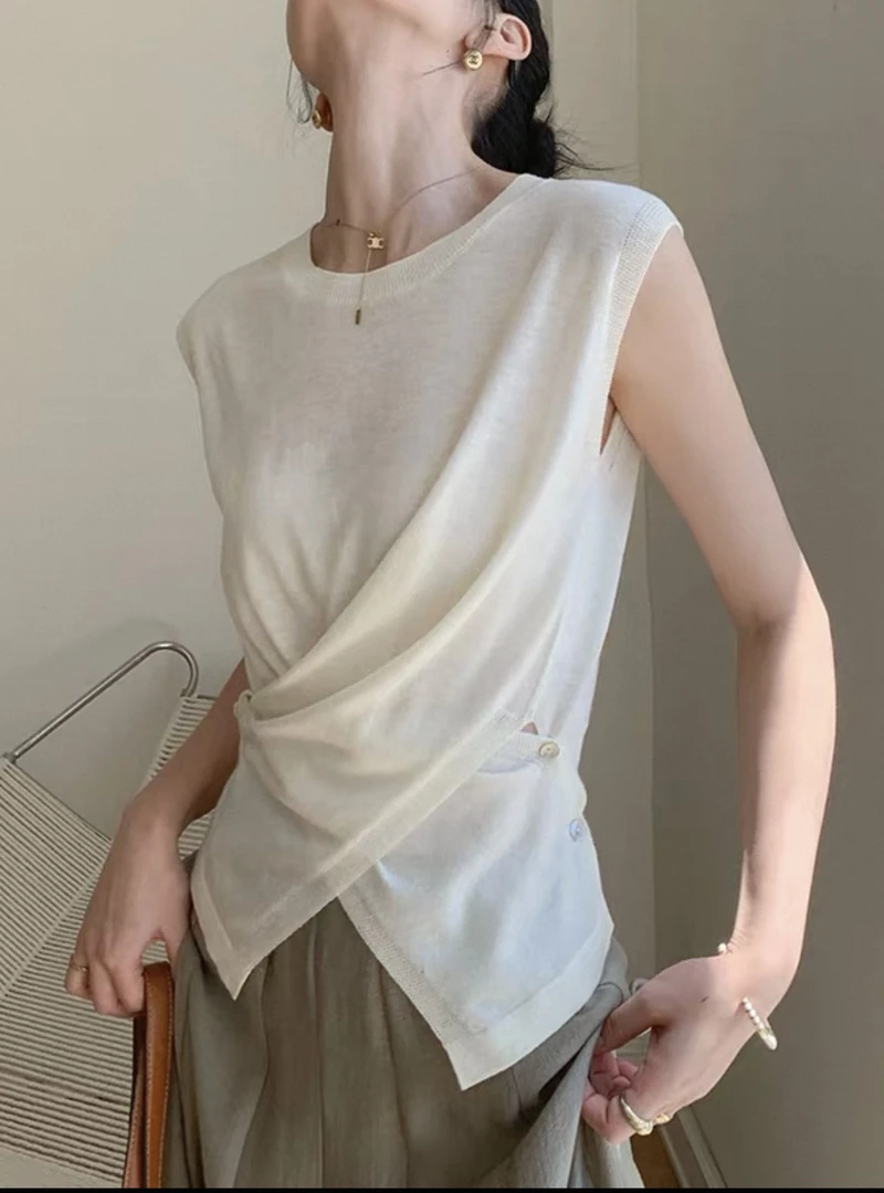 XiANJiE 2025圆领交叉绑带背心女夏季新款修身显瘦小众上衣